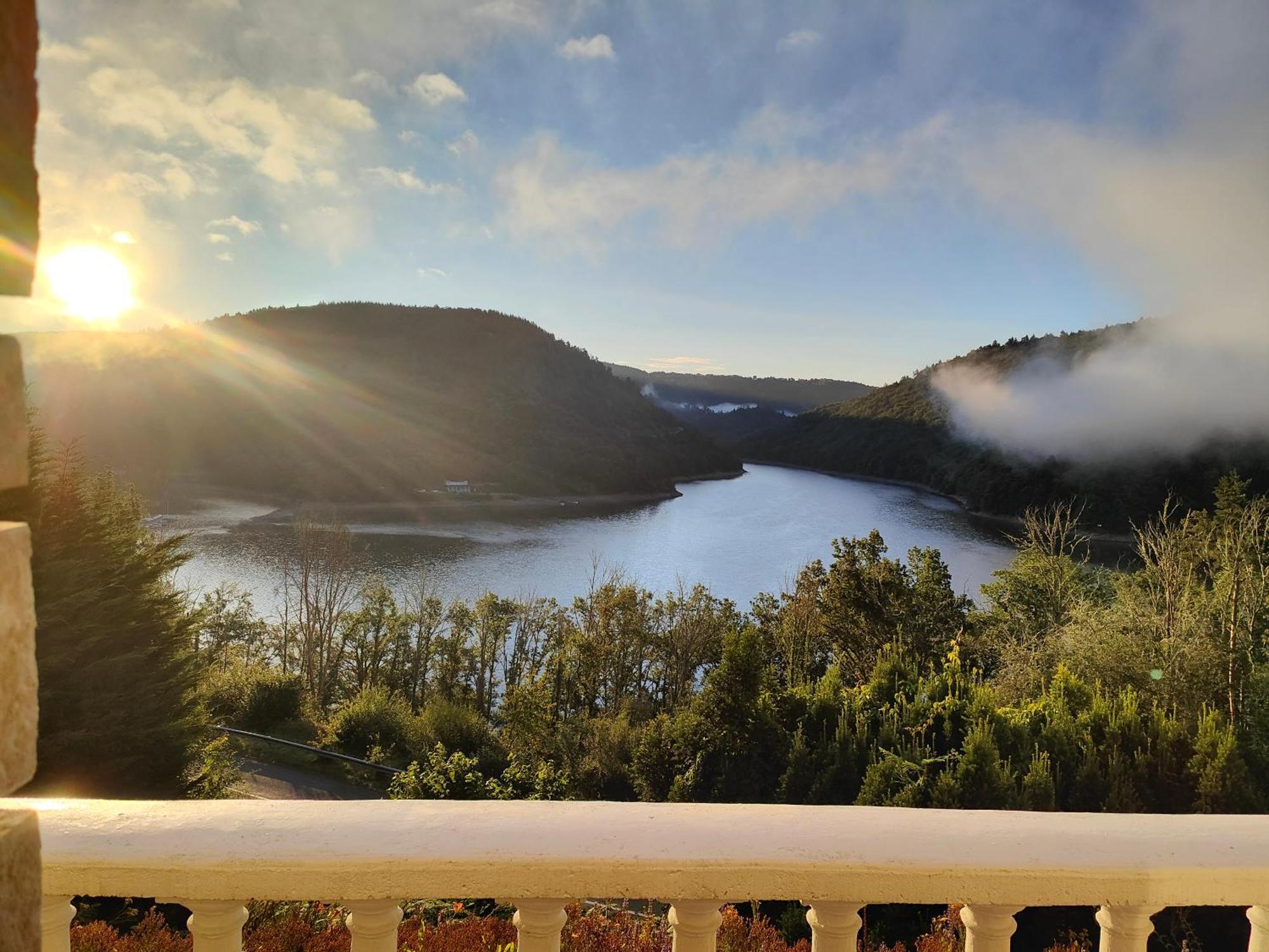 Ma Villa Au Bord De L'Eau Miremont  Esterno foto