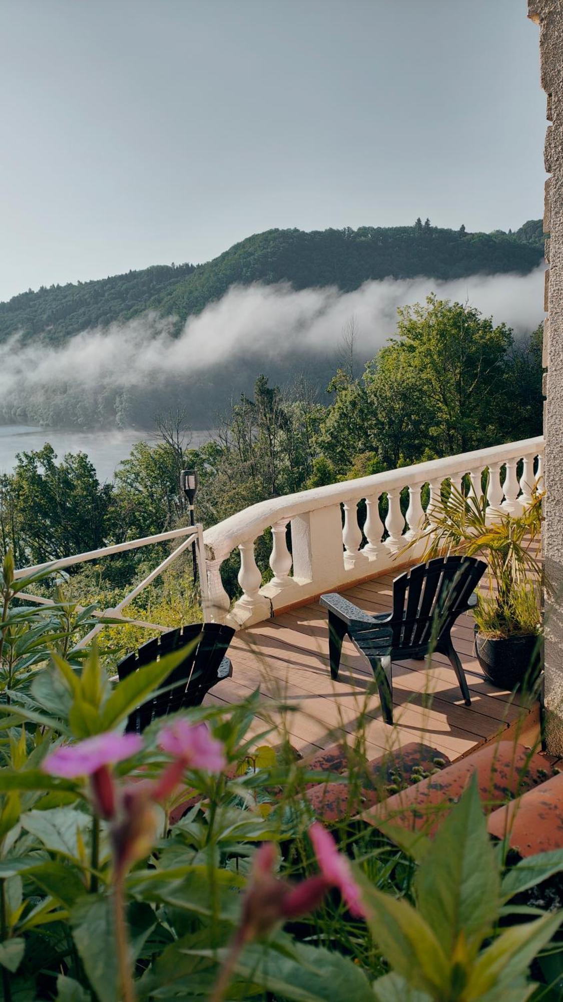 Ma Villa Au Bord De L'Eau Miremont  Esterno foto